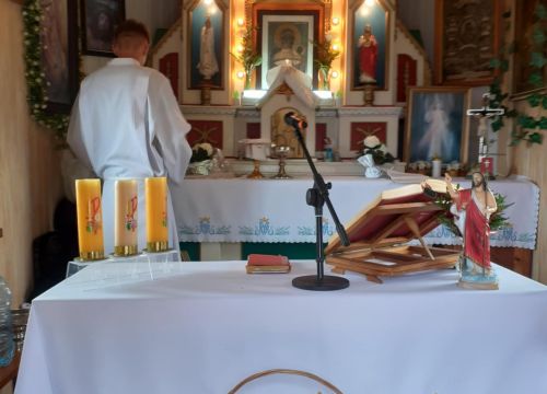 pielgrzymka na Zawadkę Rozdziele z okazji Matki Bożej Królowej Polski fot. J. Fecko i T. Bocheński